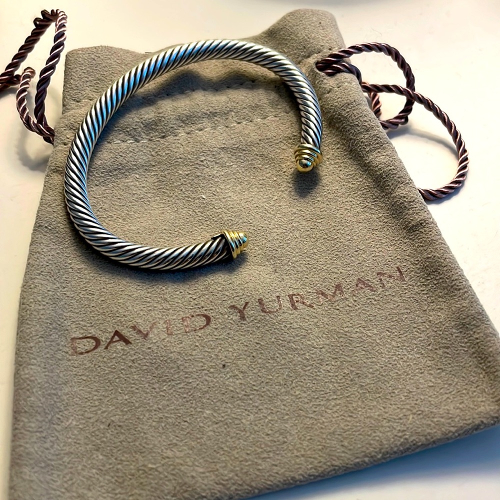 David Yurman Like New Bracelet *Small*